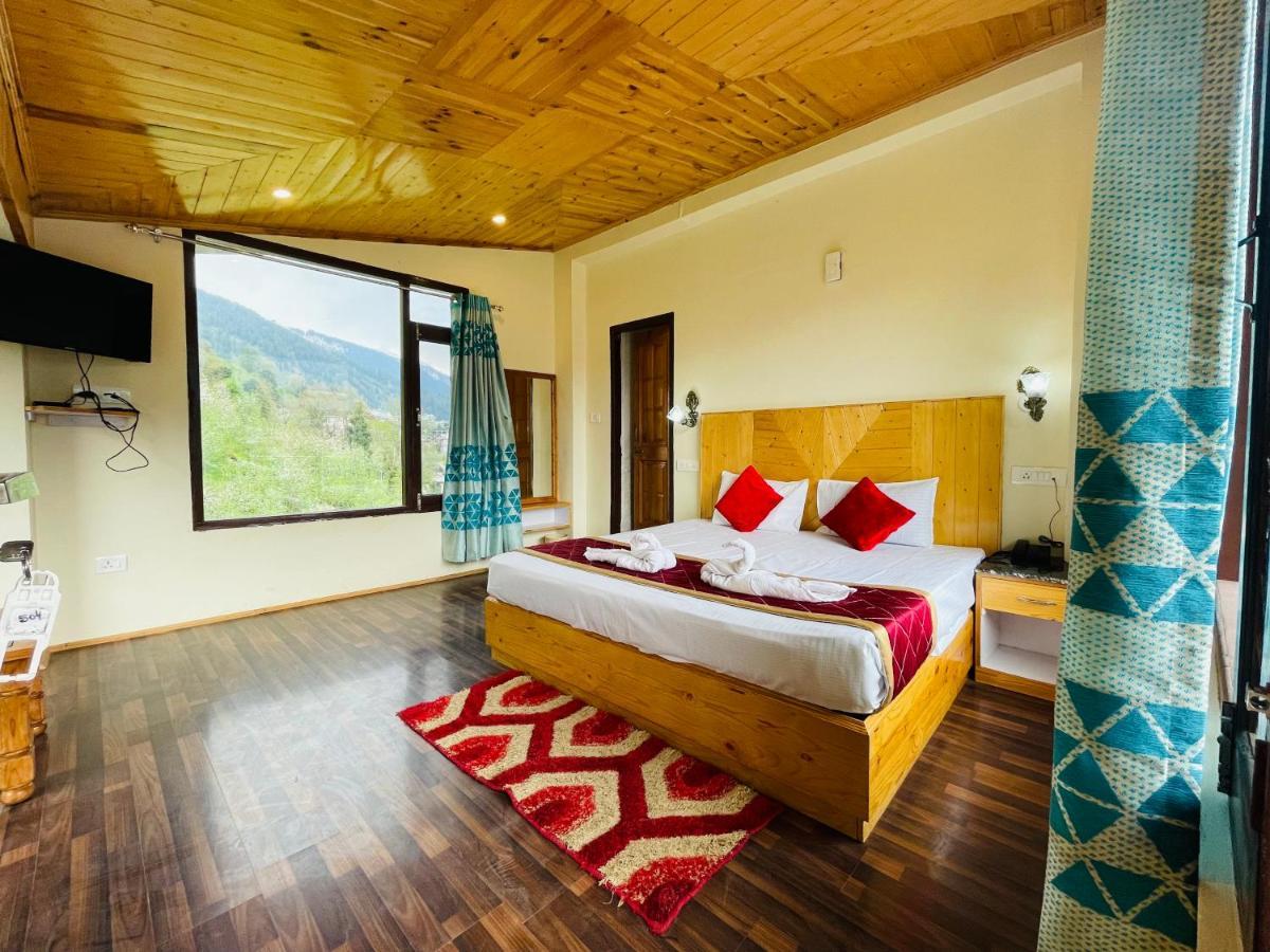 The Radhika - A Luxury Resort In Mountains Manāli Esterno foto