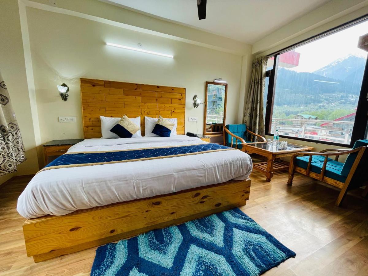 The Radhika - A Luxury Resort In Mountains Manāli Esterno foto